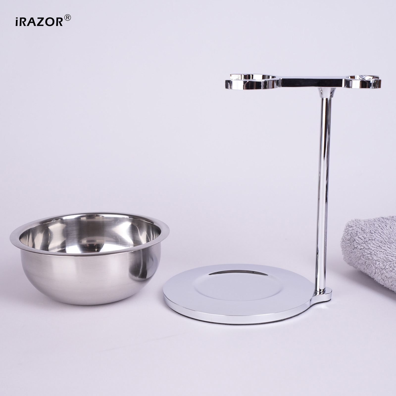 Stojak na maszynkę do golenia  – Mens Grooming Tools recenzja i cena